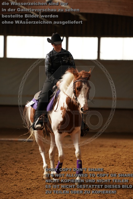 s_A_902178.JPG